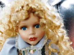 w german blonde lamb face